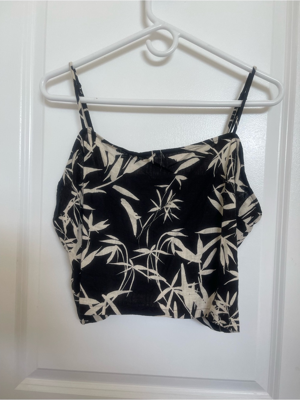Express Black & Cream Botanical Spaghetti Strap Crop Top